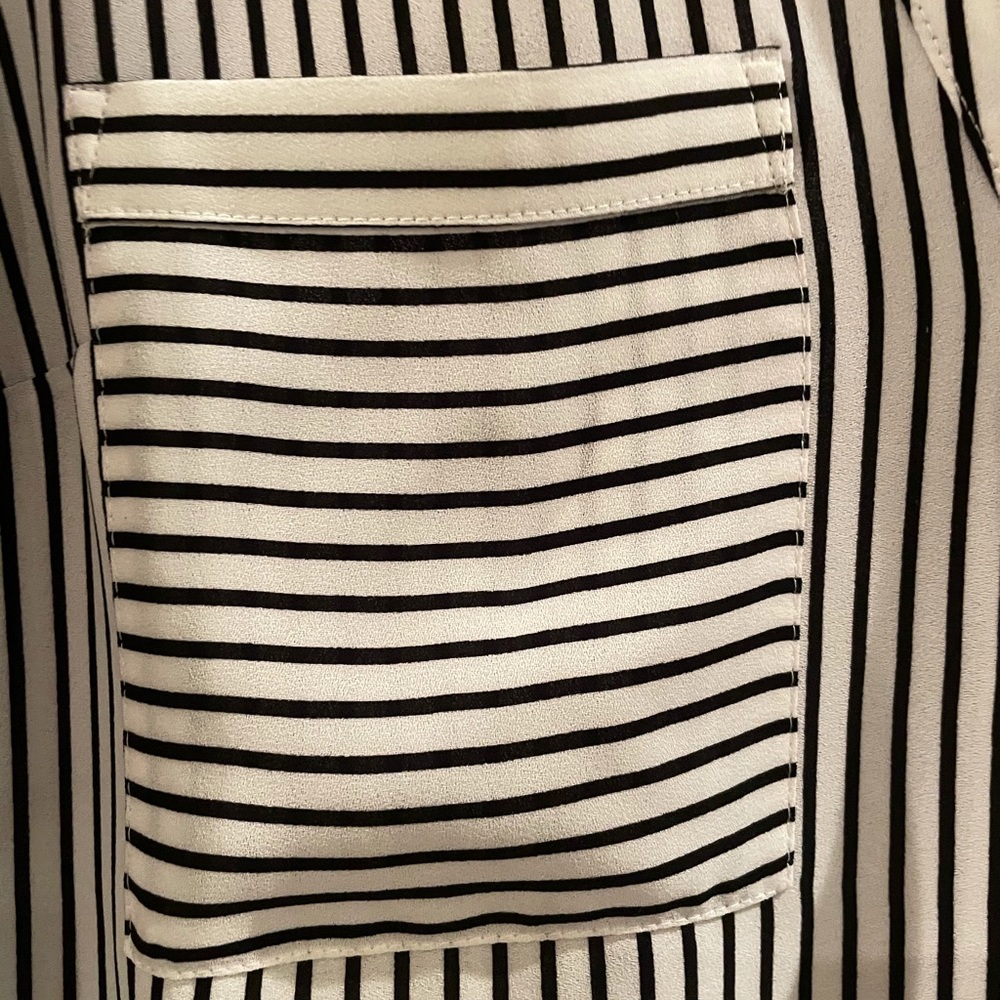 Express Stripped Top - Picture 6 of 7